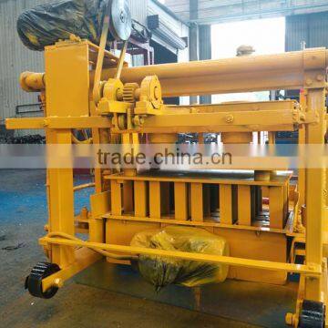 Indonesia Columbia Concrete Block Machine QMY4-30 Handmade Brick Making Machine photo-5
