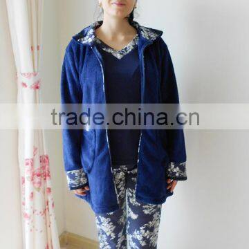 Kevince Flannel & Interlock Pyjamas 3pcs Set Knitting Womens Pajama Navy Flower 1000pcs up OEM Factory Directly photo-2