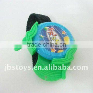 FLYING DISC SHOOTER ( PARTY TOYS )