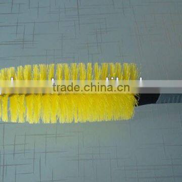 PLASTIC CAR WHEEL BRUSH