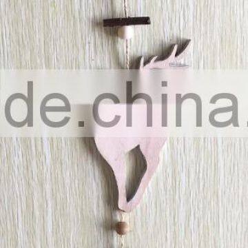 Wooden christmas reindeer with star shaped hanging ornaments for home decoration xmas hanger with pinecone gifts as promotion