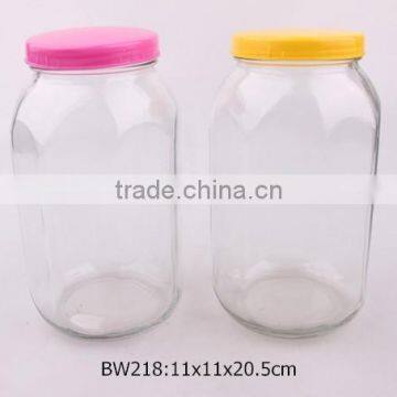 GLASS JAR WITH PLASTIC LID