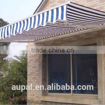 No-cassette retractable awning(manual)