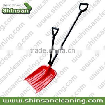 2015 fashionable long snow shovel with two handles/plastic snow shovel with two handles/plastic shovel spoon