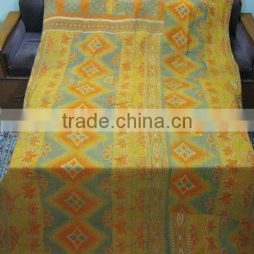 Jaipuronline offers a wide selection of quality antique old vintage quilt