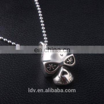 Latest Design Simple Skull Shaped Stainless Steel Pendant Necklace Carven Flower Jewelry photo-4