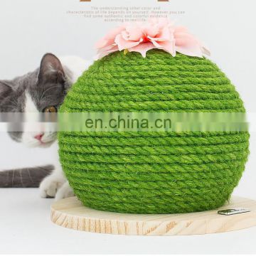 Eco-friendly cute green pet toy cat scratcher/scratching ball shaped toy