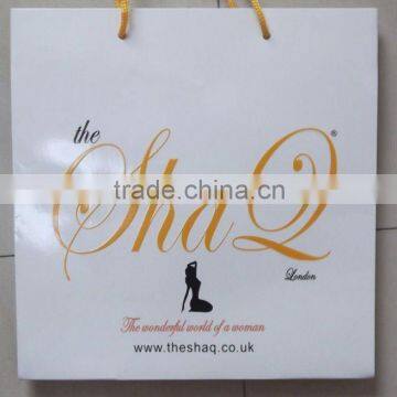 Luxury paper packing bag with ribbon handle