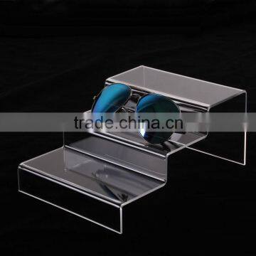 2015 clear acrylic handmade sunglasses display stand for retailer