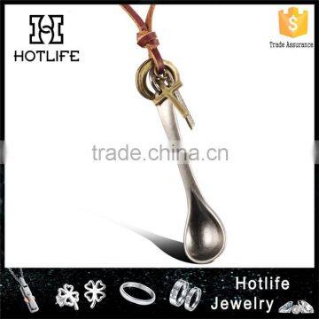 2016 new leather spoon bronze alloy pendant