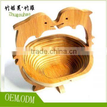 Handmade bamboo folding fruit basket with smooth appearance