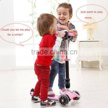 New foldable child scooter kick with wide deck for cool pushing