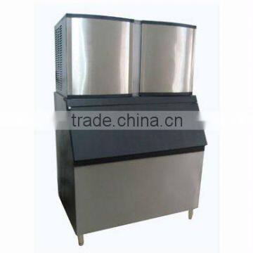 New Cubic ice machine for restaurant