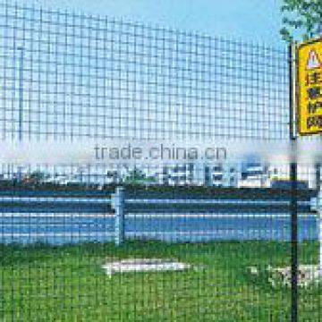 euro wire mesh fence/euro style metal fence