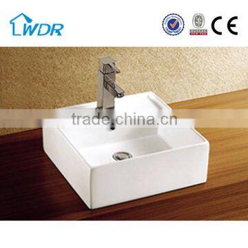 Chinese alibaba supplier hand wash white vitreous china wash basin