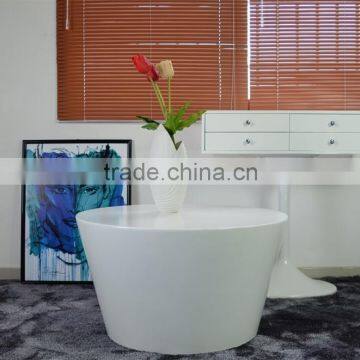 Fiberglass outdoor/indoor stone round coffee table