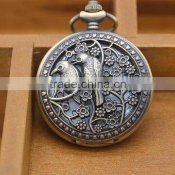 Classic old couple birds magpie pocket watch cheap pocket watch