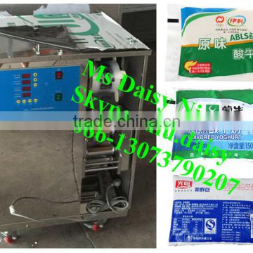 commerical liquid plastic bag packing machine/beverage plastic bag packing machine/dairy bag packaging machine