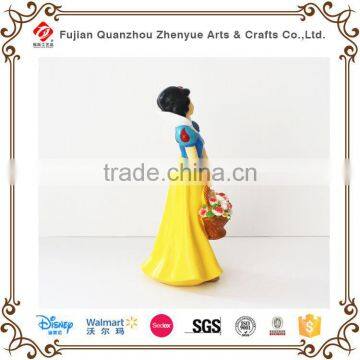 Beautiful Resin Snow White Figure for Garden Decor photo-2