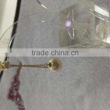 Fashionnable and Simple White Akoya Pearl Earrings With 14k Yellow Gold Study photo-2