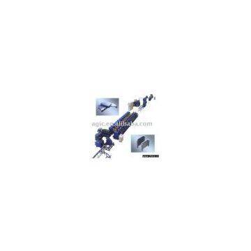 Roll forming machine