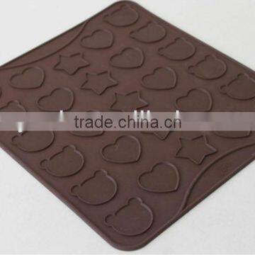 Silicone macaron mould