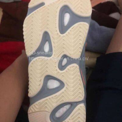 Adidas Yeezy700 