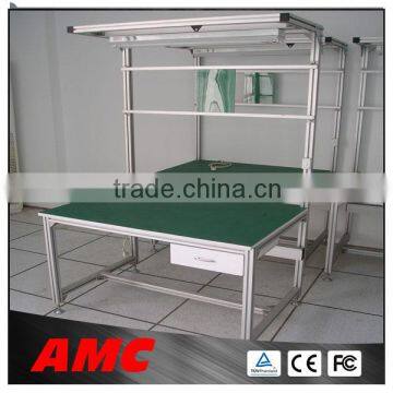 Electronics Workbench With Optical Lens Prism photo-4