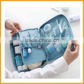 Cosmetic Makeup Bag/Travel Toiletry Bags Insulated Cosmetic Bag for Men or Women/Organizer bag