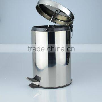 Stainless Steel Foot Pedal Waste Bin/ Dustbins photo-3
