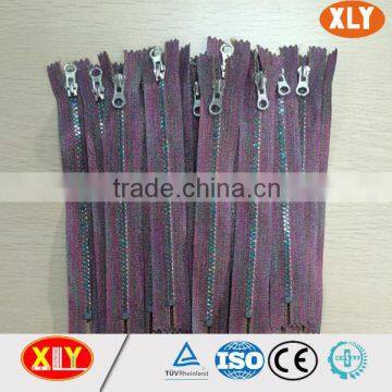 High Quality Fashion Garments Close End Plastic Zipper photo-4