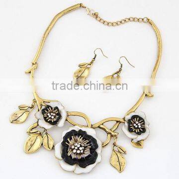 ODM/OEM Jewelry Factory flower and leaf necklace and earring jewelry set, cheap necklace and earring sets