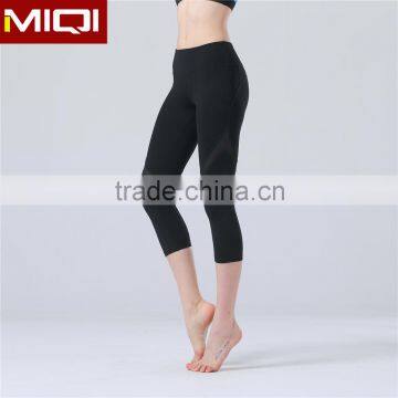 wholesale fitness apparel womens capri leggings in plain color