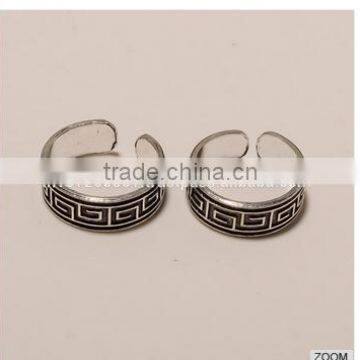 T0004-925 SOLID STERLING SILVER PLAIN REGULAR FINE SIMPLE DESIGN NICE TOERING3.3