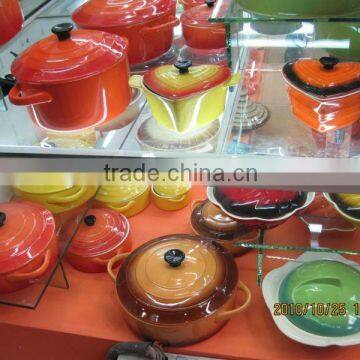 porcelain enamel cookware