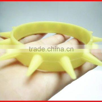 Factory Cheap Price Silicone Bracelet Wristband photo-5