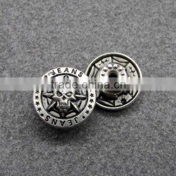 2016 Cool Ghost Face Metal Shank Button