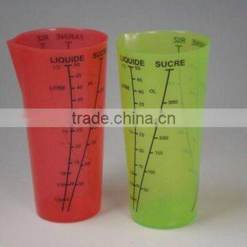 home using 500ml PP Measuring Cup