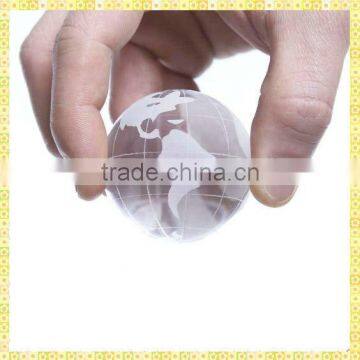 Choice Clear Engraved Earth Mini Crystal Globe Balls For Business Cooperation Souvenirs