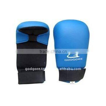 Pre Formed Mold Comfortable Punching Blue and Black Fine PU Karate Mitt
