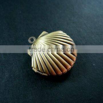 20x22MM Antiqued Bronze Brass Shell Photo Locket Pendant Charm DIY Supplies 1191029