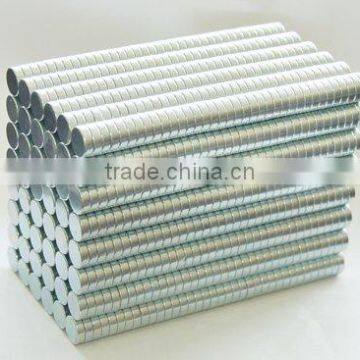 Strong Small Cylinder Magnet Discs Plating With Color-Zinc photo-2