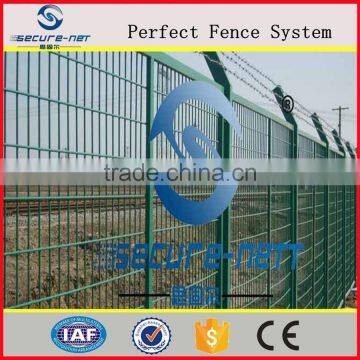 2015 Popular Welded Wire Mesh Fence Used Wrought Iron Fencing for Sale photo-3