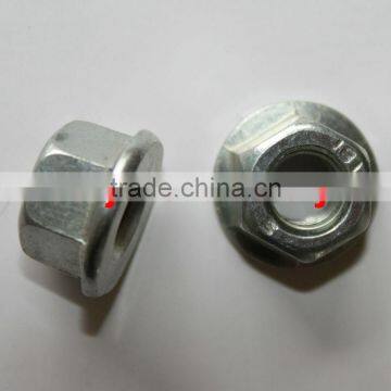 Sprocket Cover Nut For Hus 268 / 272XP / 61 Chainsaw 503 22 00-01 / 503220001