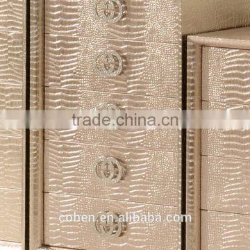 Unique Design Crocodile Texture PU Covering MDF Storage Cabinets With Display Chests photo-4