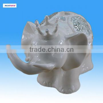 hot sale porcelain king elephant figurine