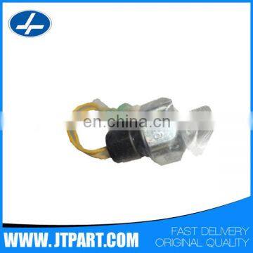 wholesale 8-94156643-0 for genuine part car oil pressure switch