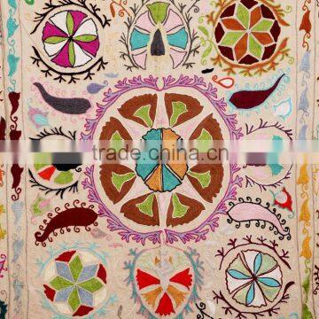 Hippie Uzbek Suzani Embriodery Tapestry Psychedelic Suzani Blanket Vintage Table Cover photo-2