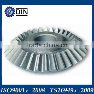 good quality spur gears with certificates of ISO9001:2008 on tractor