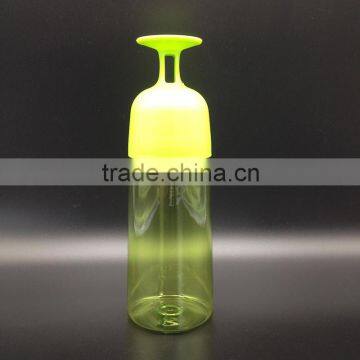food grade water bottle cup drinking bottle with shot glass cup manufacturer